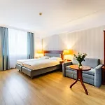 Windsor W Jachrance Otel