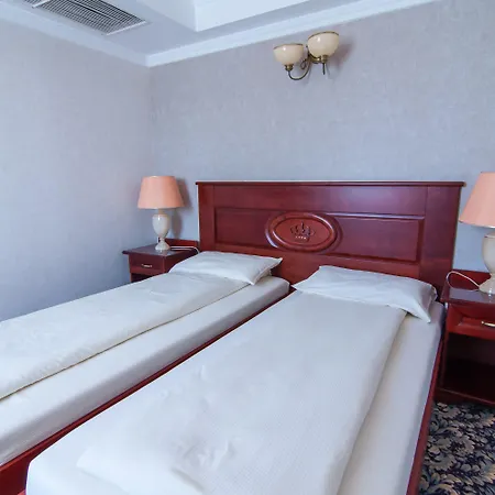 Hotel Windsor W Jachrance Jachranka