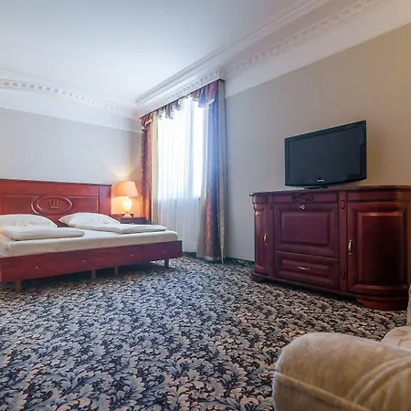 Windsor W Jachrance Hotel