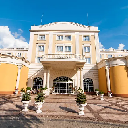 Готель Windsor W Jachrance 4*