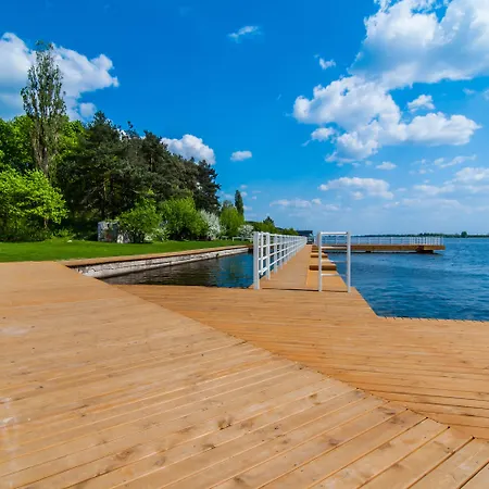 Windsor W Jachrance Hotel