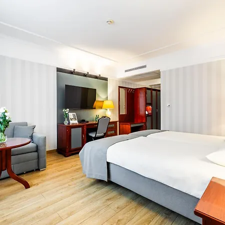 Windsor W Jachrance Otel 4*