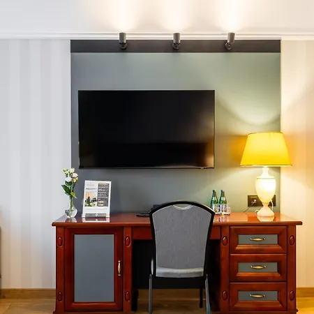 Otel Windsor W Jachrance 4*